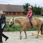 Herzfeldhof *